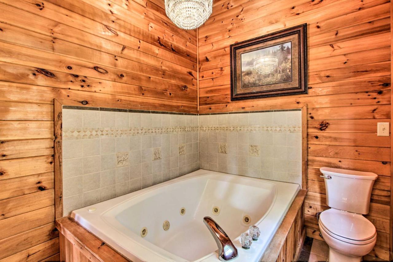 Pigeon Forge Scenic Solitude With Private Hot Tub! Ngoại thất bức ảnh